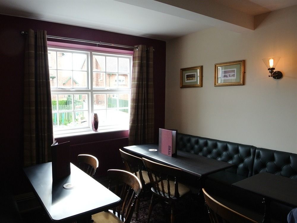 The Black Bull Inn Escrick Kültér fotó
