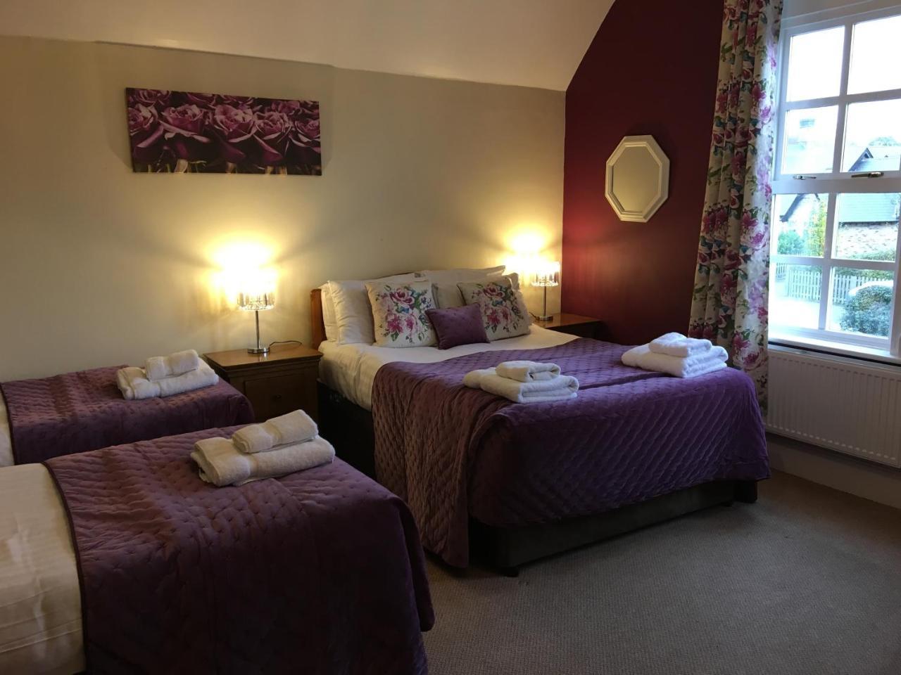 The Black Bull Inn Escrick Szoba fotó